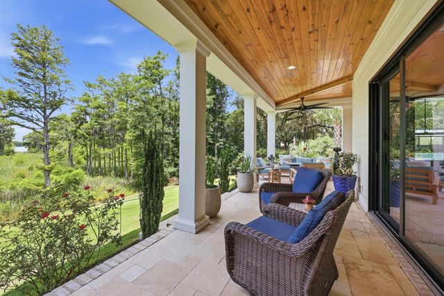 547 Bannockburn Drive, Pawleys Island, SC 29585
