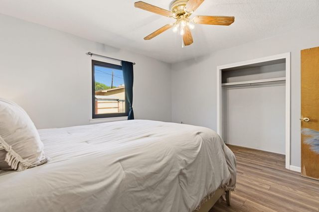 667 Monte Vista Road NE, Los Lunas, NM 87031