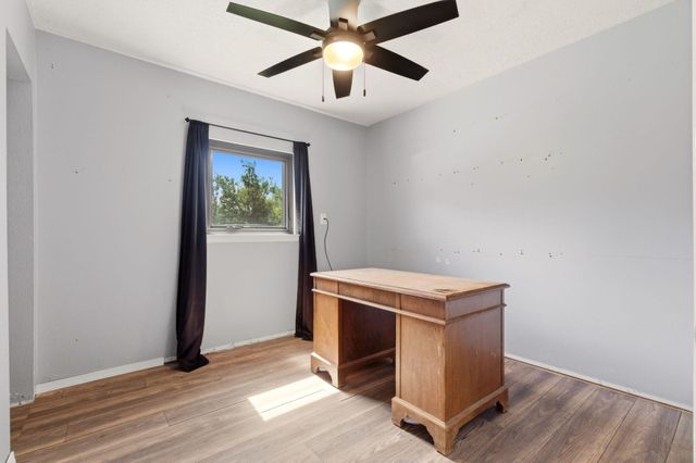 667 Monte Vista Road NE, Los Lunas, NM 87031