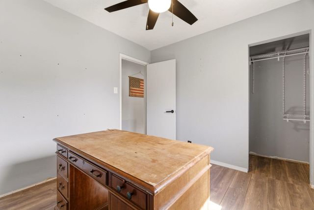667 Monte Vista Road NE, Los Lunas, NM 87031