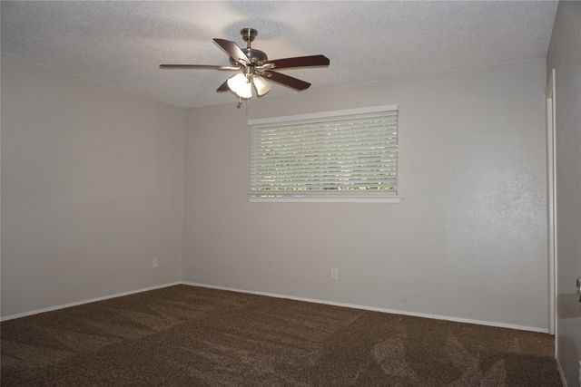 9904 Runnymeade Place, Fort Worth, TX 76108