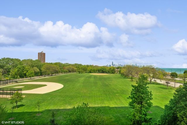4800 S Chicago Beach Drive 503N, Chicago, IL 60615