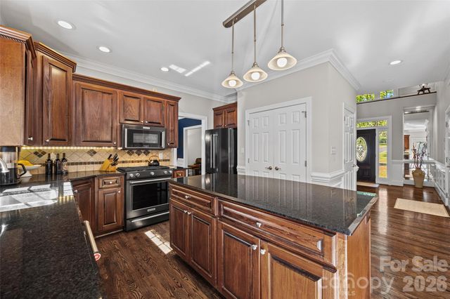 2963 Eppington South Drive, Fort Mill, SC 29708