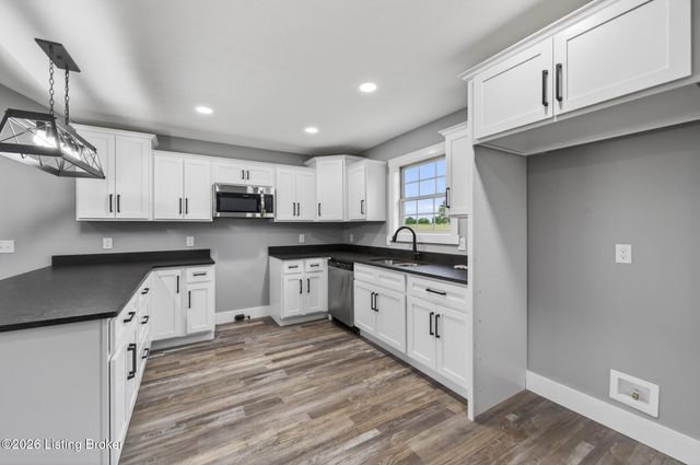 10299 Smiths Grove- Scottsville Rd, Oakland, KY 42159