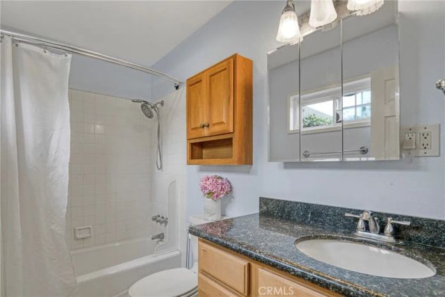 1675 Barnes, Simi Valley, CA 93063