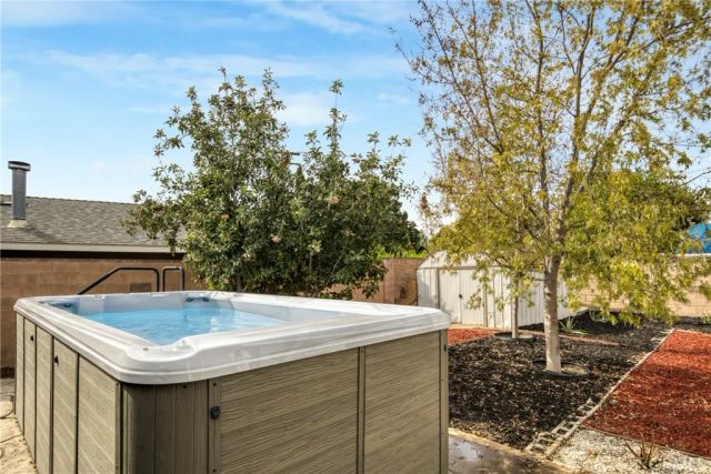 1675 Barnes, Simi Valley, CA 93063