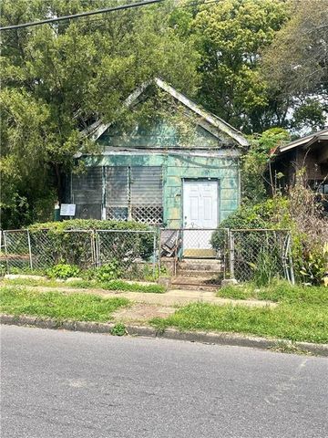 1332 Congress Street, Mobile, AL 36603
