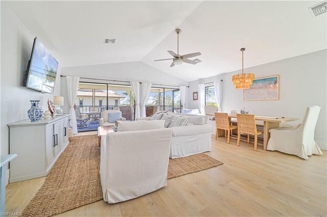 27541 Hickory Bay DR, Bonita Springs, FL 34134