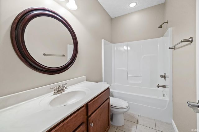 2475 Estancia Lane, Lafayette, IN 47909