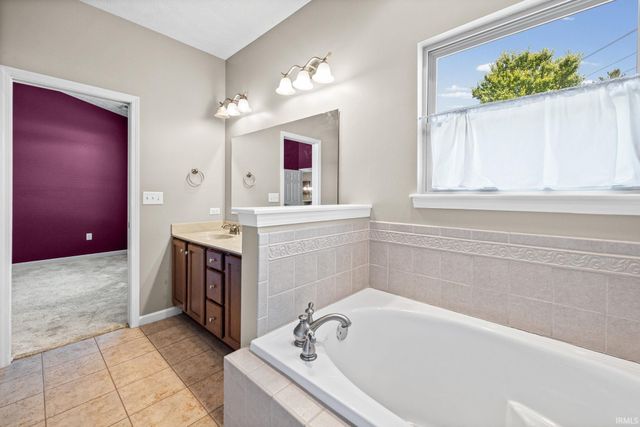 2475 Estancia Lane, Lafayette, IN 47909