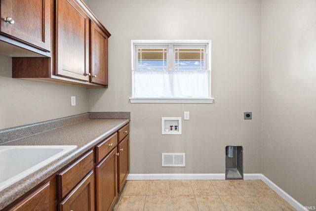 2475 Estancia Lane, Lafayette, IN 47909
