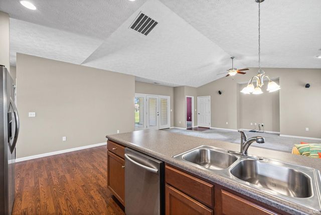 2475 Estancia Lane, Lafayette, IN 47909