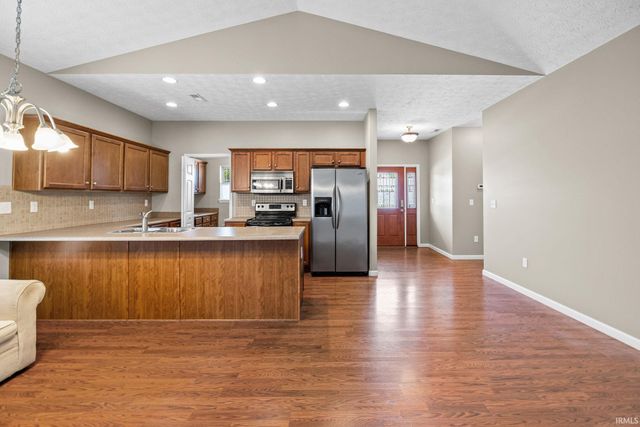 2475 Estancia Lane, Lafayette, IN 47909