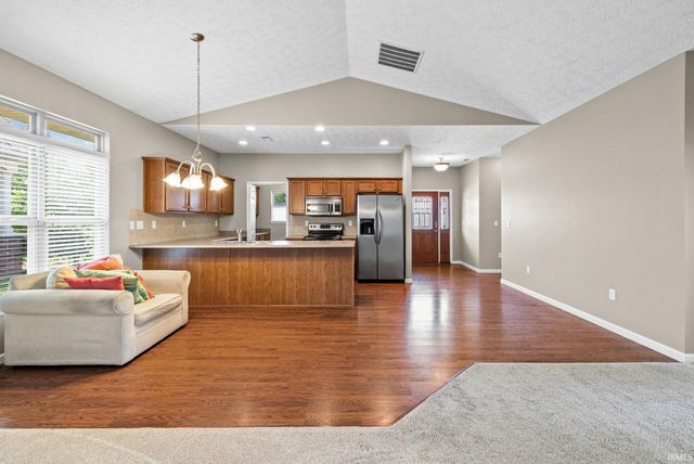 2475 Estancia Lane, Lafayette, IN 47909