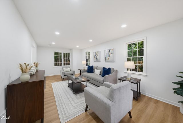 505 Longleaf Drive, Chapel Hill, NC 27517