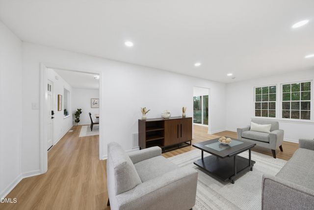 505 Longleaf Drive, Chapel Hill, NC 27517