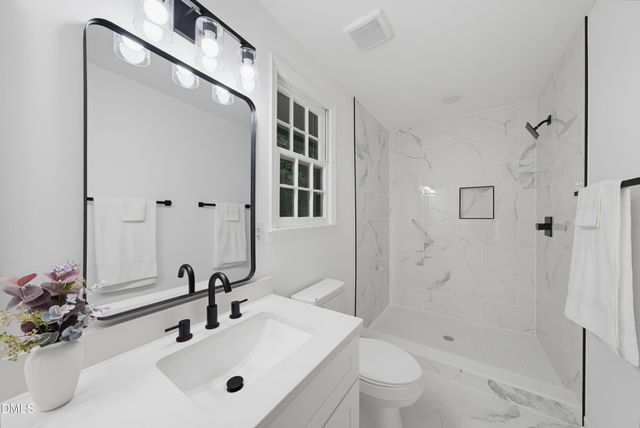 505 Longleaf Drive, Chapel Hill, NC 27517