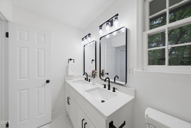 505 Longleaf Drive, Chapel Hill, NC 27517
