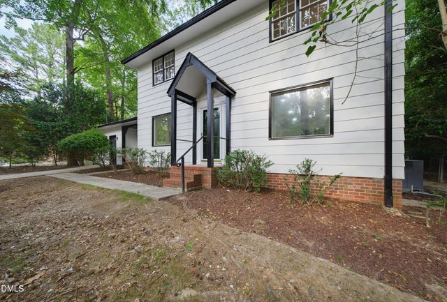 505 Longleaf Drive, Chapel Hill, NC 27517