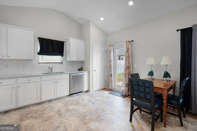 47 Roundabout Lane NW, Adairsville, GA 30103