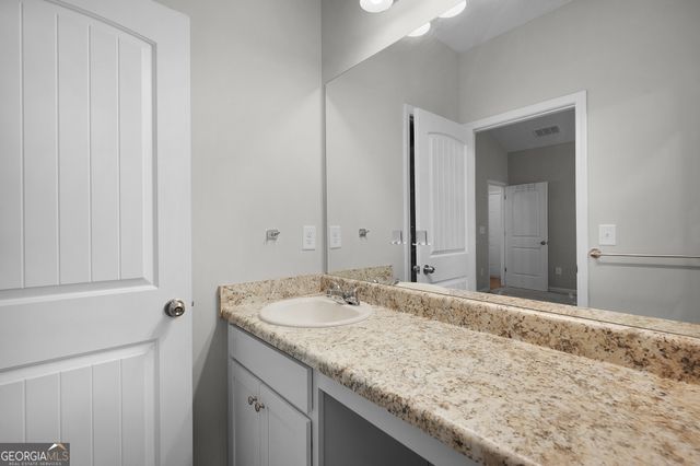 47 Roundabout Lane NW, Adairsville, GA 30103