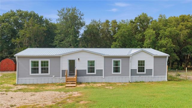 14450 SE SUNSET HARBOR ROAD, Weirsdale, FL 32195