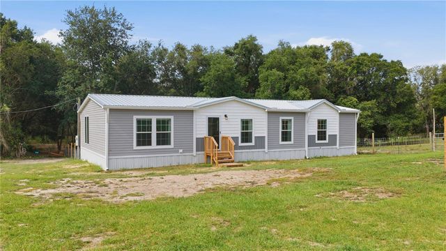 14450 SE SUNSET HARBOR ROAD, Weirsdale, FL 32195
