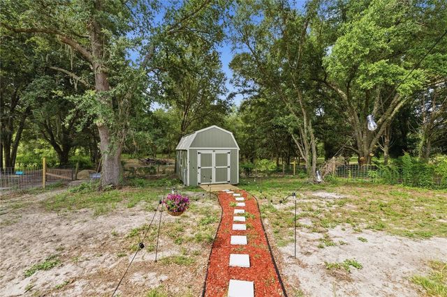 14450 SE SUNSET HARBOR ROAD, Weirsdale, FL 32195