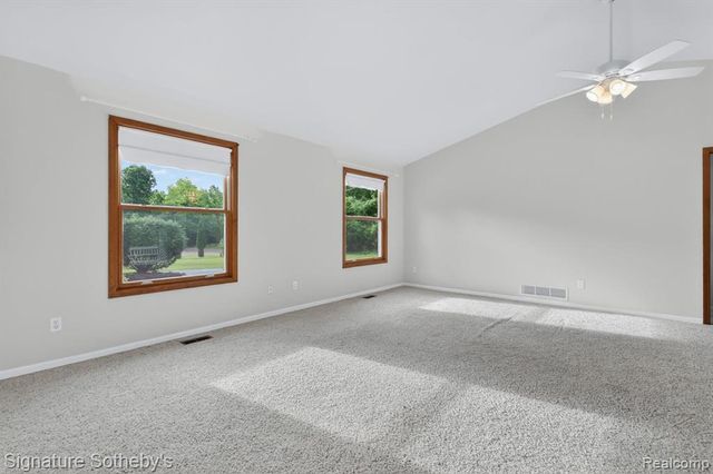 2240 Hidden Lake Trail, Ortonville, MI 48462