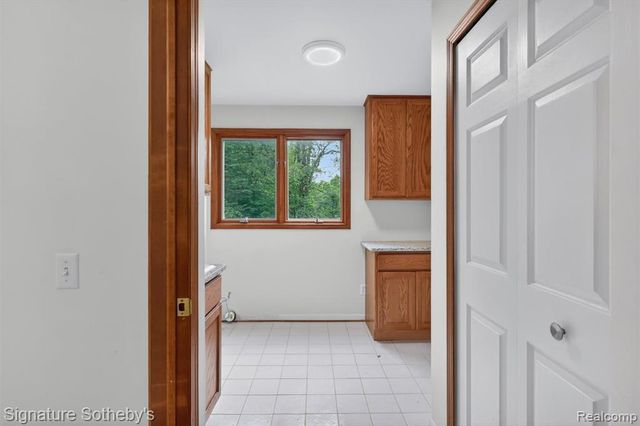 2240 Hidden Lake Trail, Ortonville, MI 48462