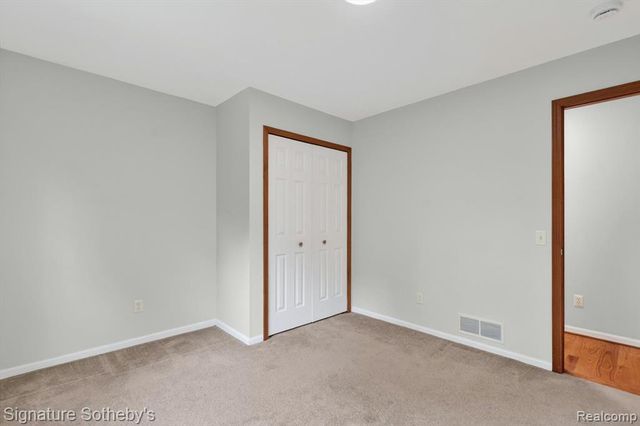 2240 Hidden Lake Trail, Ortonville, MI 48462