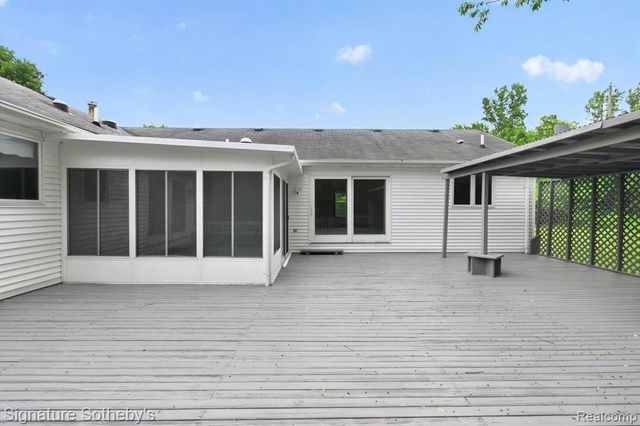 2240 Hidden Lake Trail, Ortonville, MI 48462