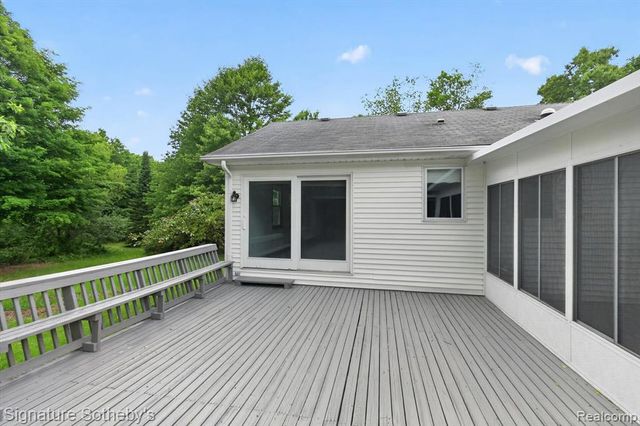 2240 Hidden Lake Trail, Ortonville, MI 48462