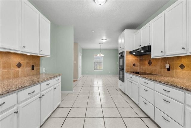 17325 Mclean Road CR104, Pearland, TX 77584