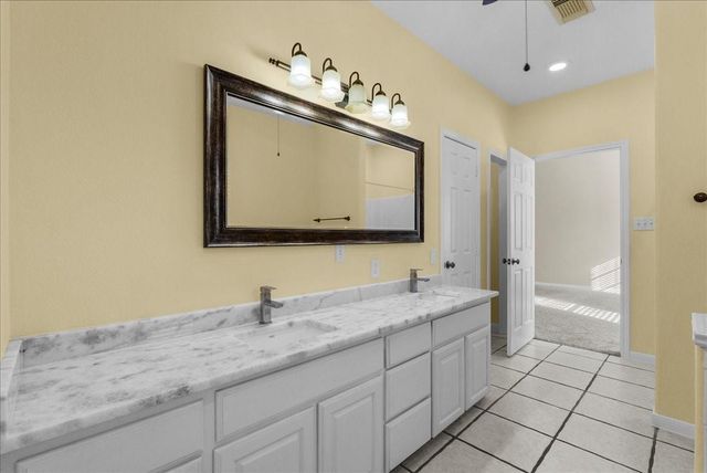 17325 Mclean Road CR104, Pearland, TX 77584