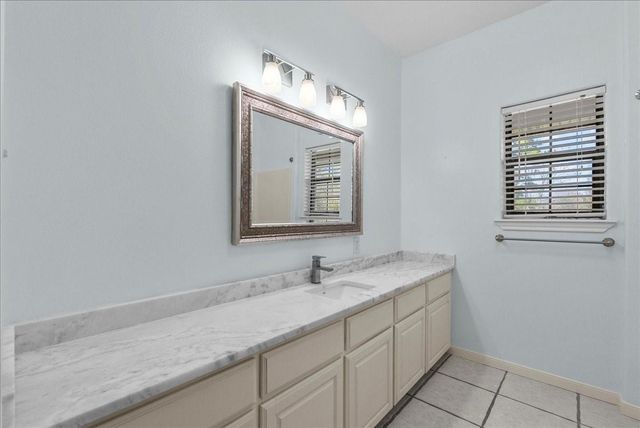 17325 Mclean Road CR104, Pearland, TX 77584