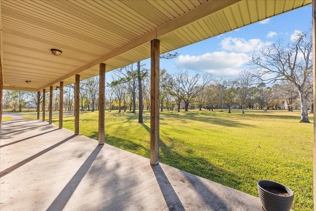 17325 Mclean Road CR104, Pearland, TX 77584