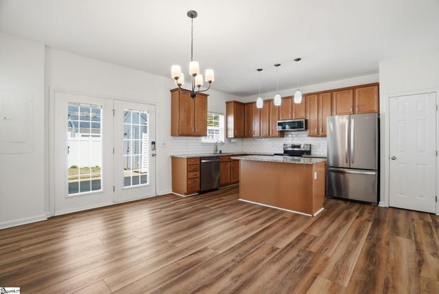 245 Hadley Commons Drive, Mauldin, SC 29662