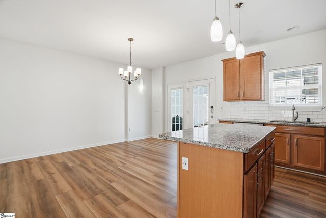 245 Hadley Commons Drive, Mauldin, SC 29662