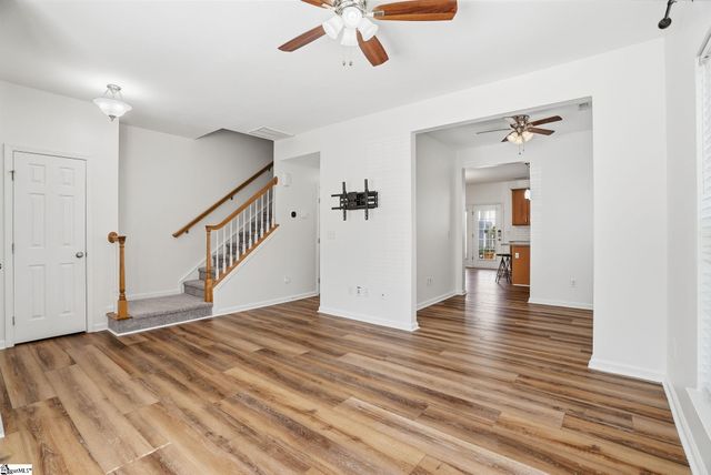 245 Hadley Commons Drive, Mauldin, SC 29662