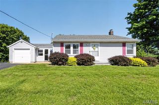 3909 Shackelford Road, Florissant, MO 63034