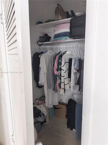 11930 NE 19th Dr 28, North Miami, FL 33181