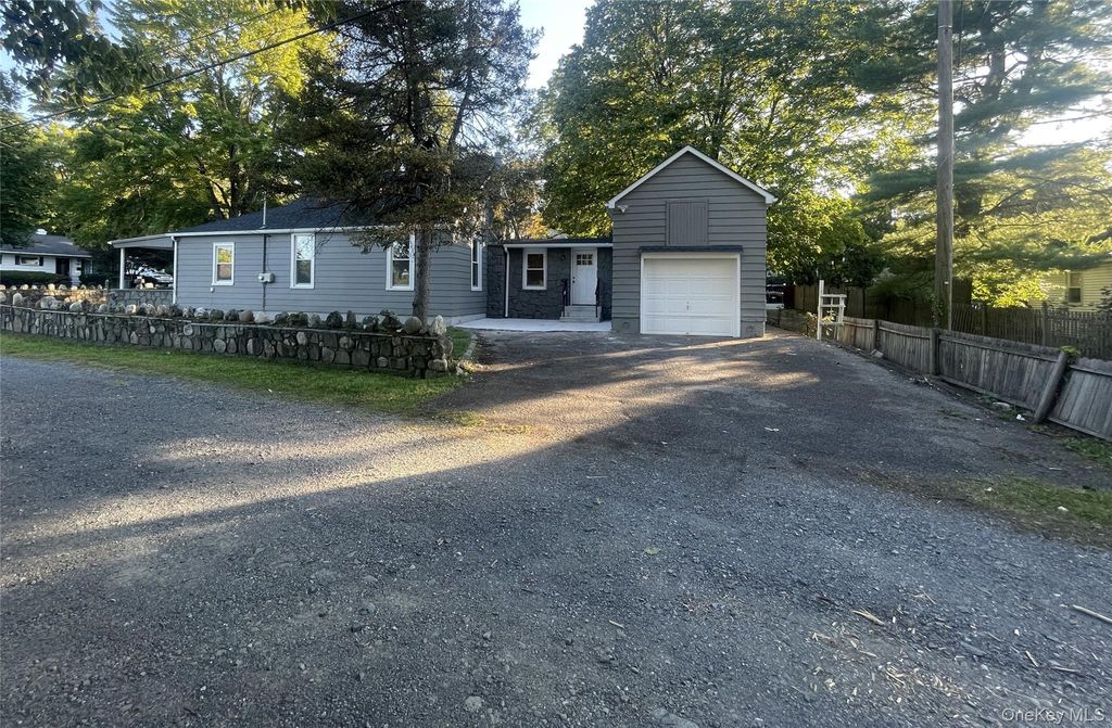 33 Mailler Avenue, Cornwall, NY 12518