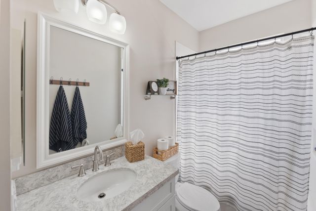 144 Bella Vista Way, Royal Palm Beach, FL 33411