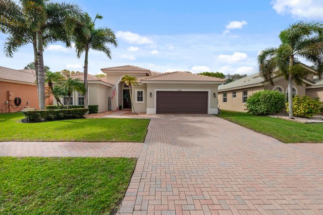 144 Bella Vista Way, Royal Palm Beach, FL 33411