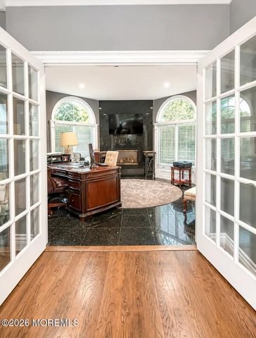 5 Hemlock Lane, Holmdel, NJ 07733