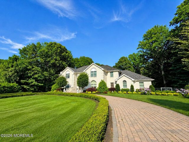 5 Hemlock Lane, Holmdel, NJ 07733