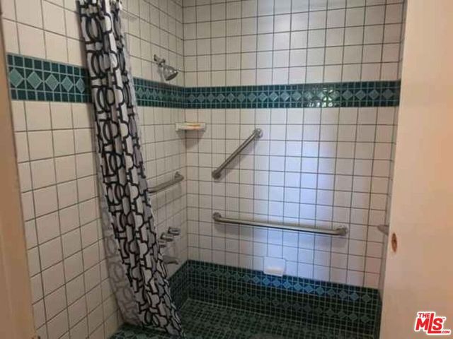 8332 Kentland Avenue, Los Angeles, CA 91304