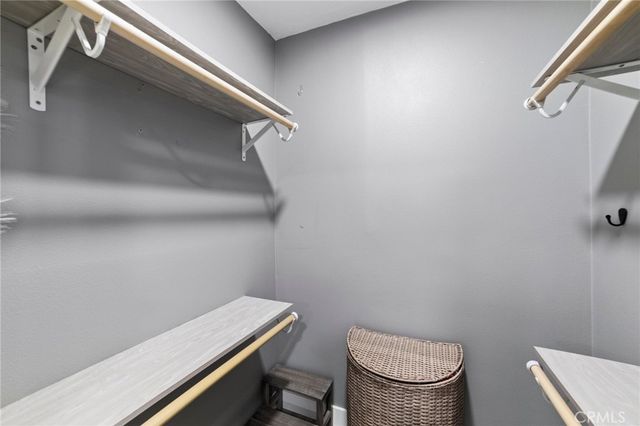 1080 1st, Norco, CA 92860