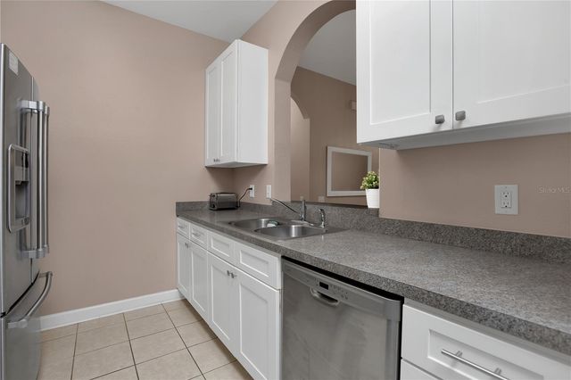 3190 DANTE DRIVE 304, Orlando, FL 32835